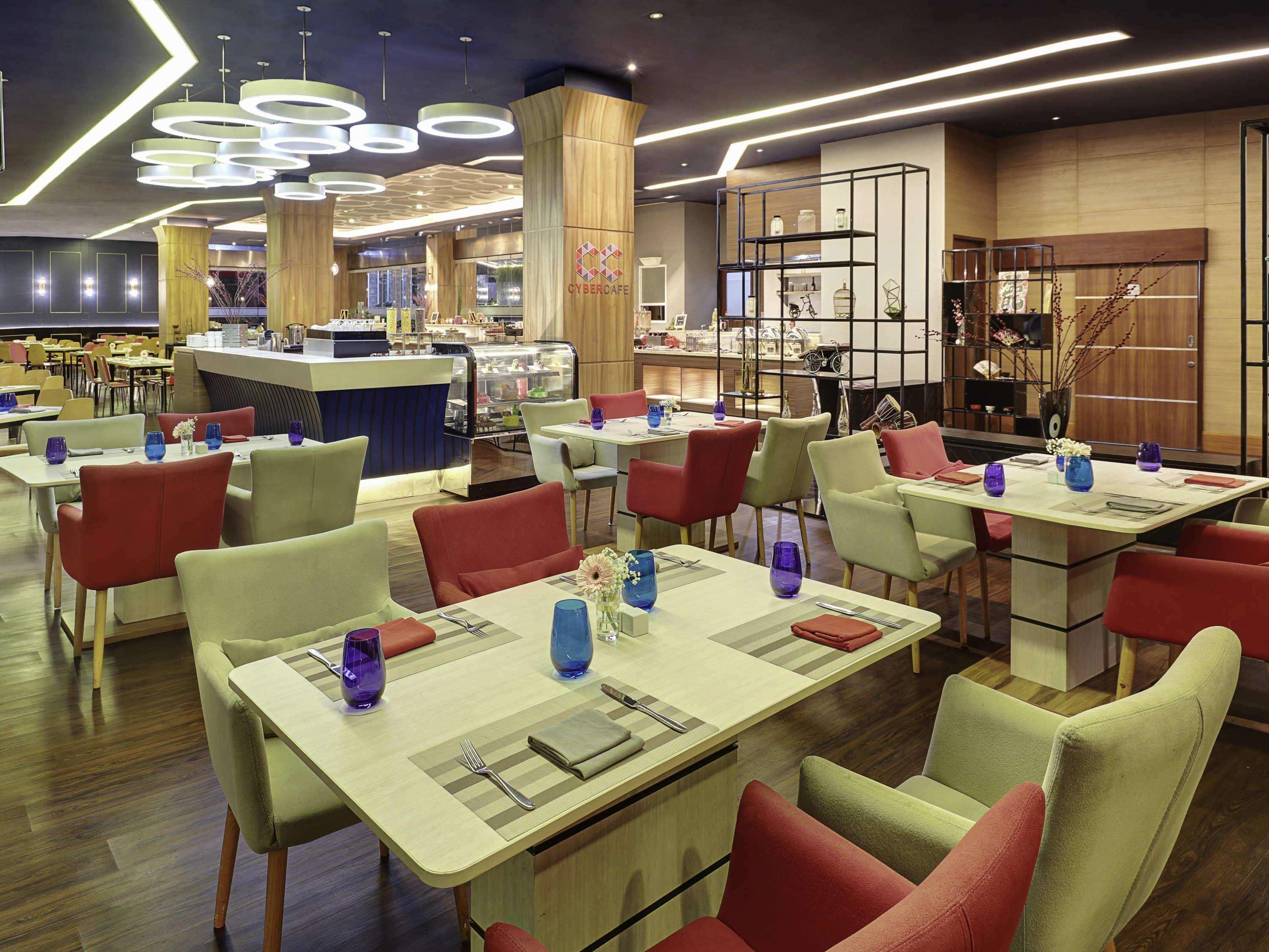 Mercure Bandung Nexa Supratman Exterior foto