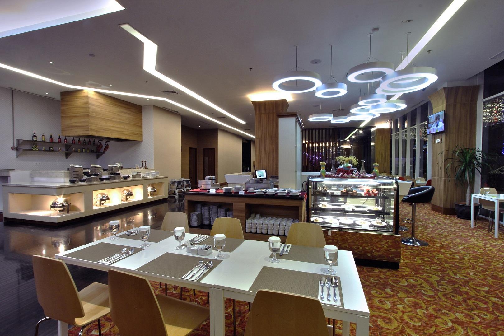 Mercure Bandung Nexa Supratman Exterior foto