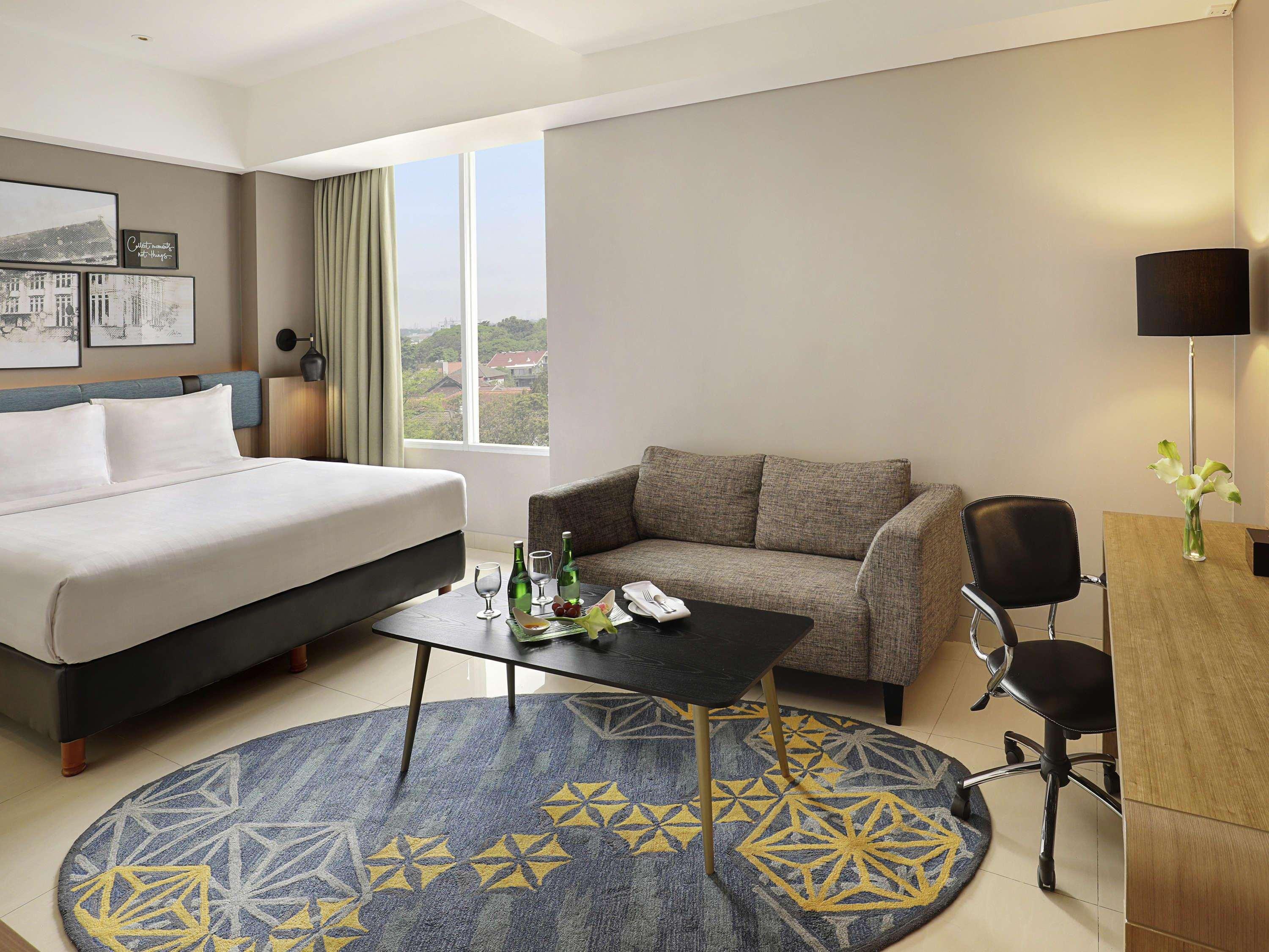 Mercure Bandung Nexa Supratman Exterior foto