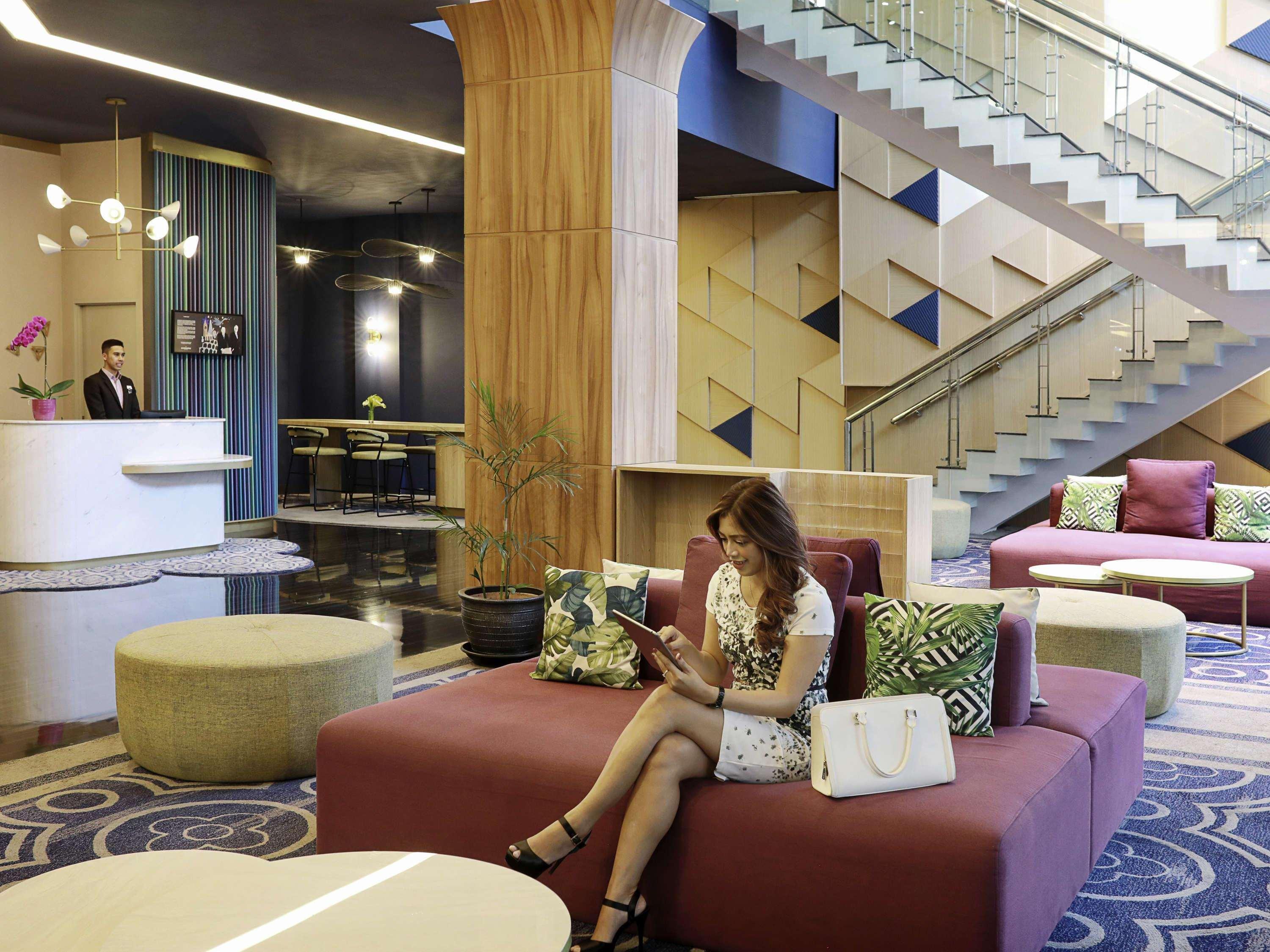 Mercure Bandung Nexa Supratman Exterior foto