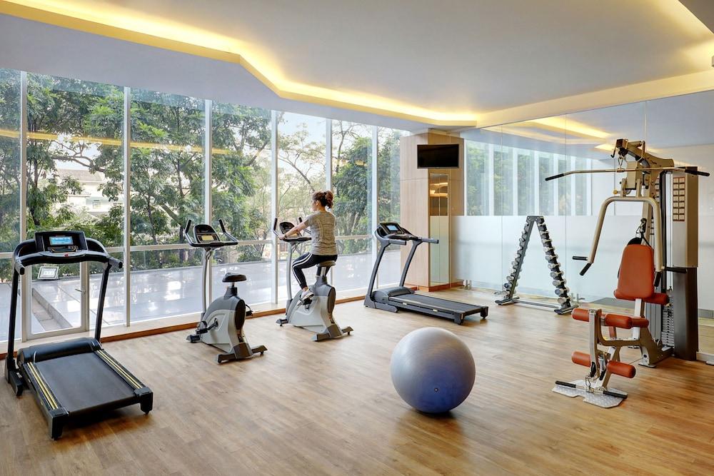 Mercure Bandung Nexa Supratman Exterior foto