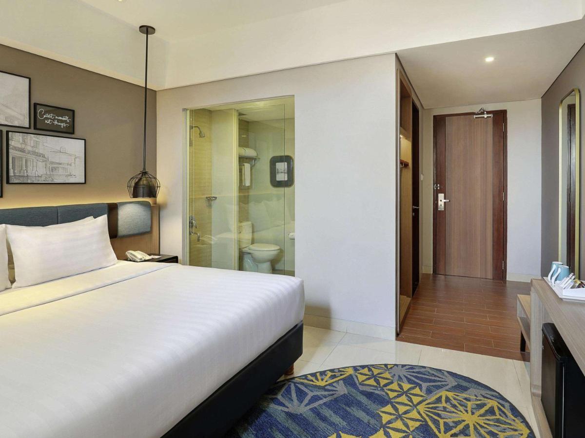 Mercure Bandung Nexa Supratman Exterior foto